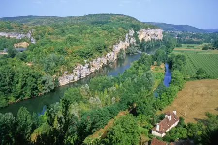 Labastide-Murat in February