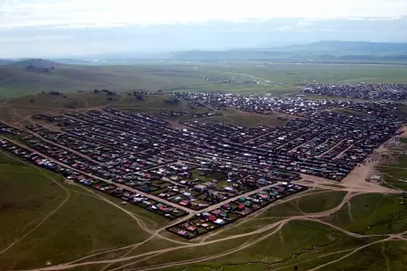 Tsetserleg in August