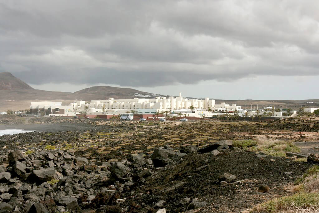 La Santa : La Santa :