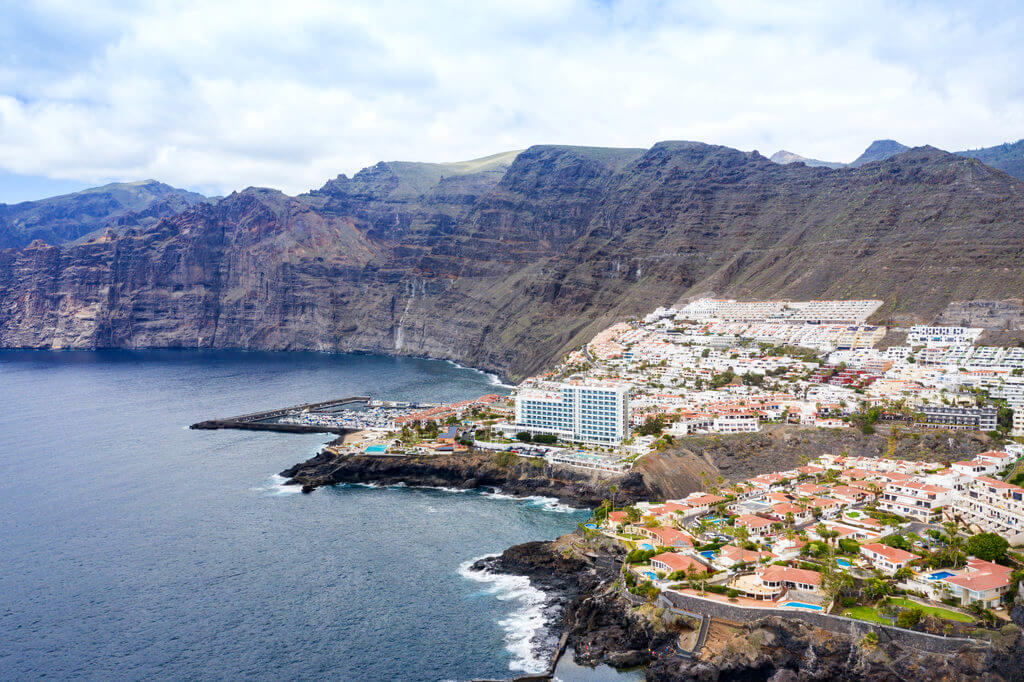 Best Time To Go To Los Gigantes Average Weather And Climate Of Los Gigantes