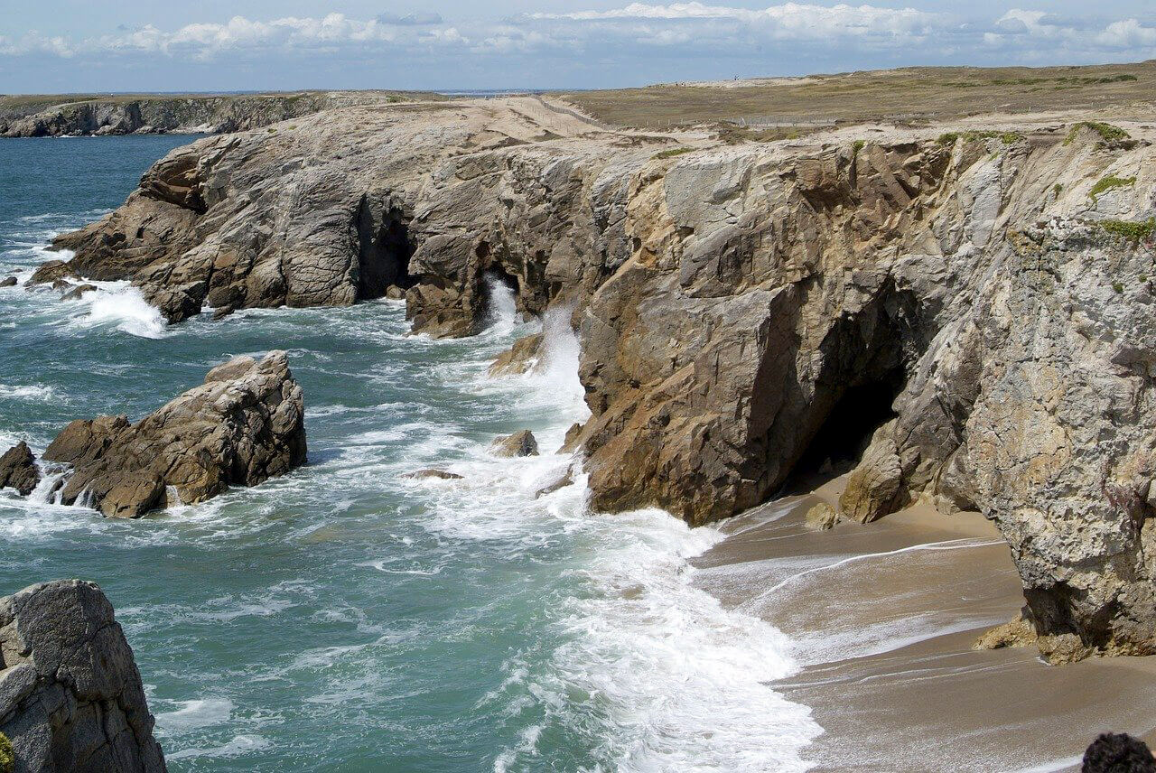 The Quiberon peninsula : Quiberon
