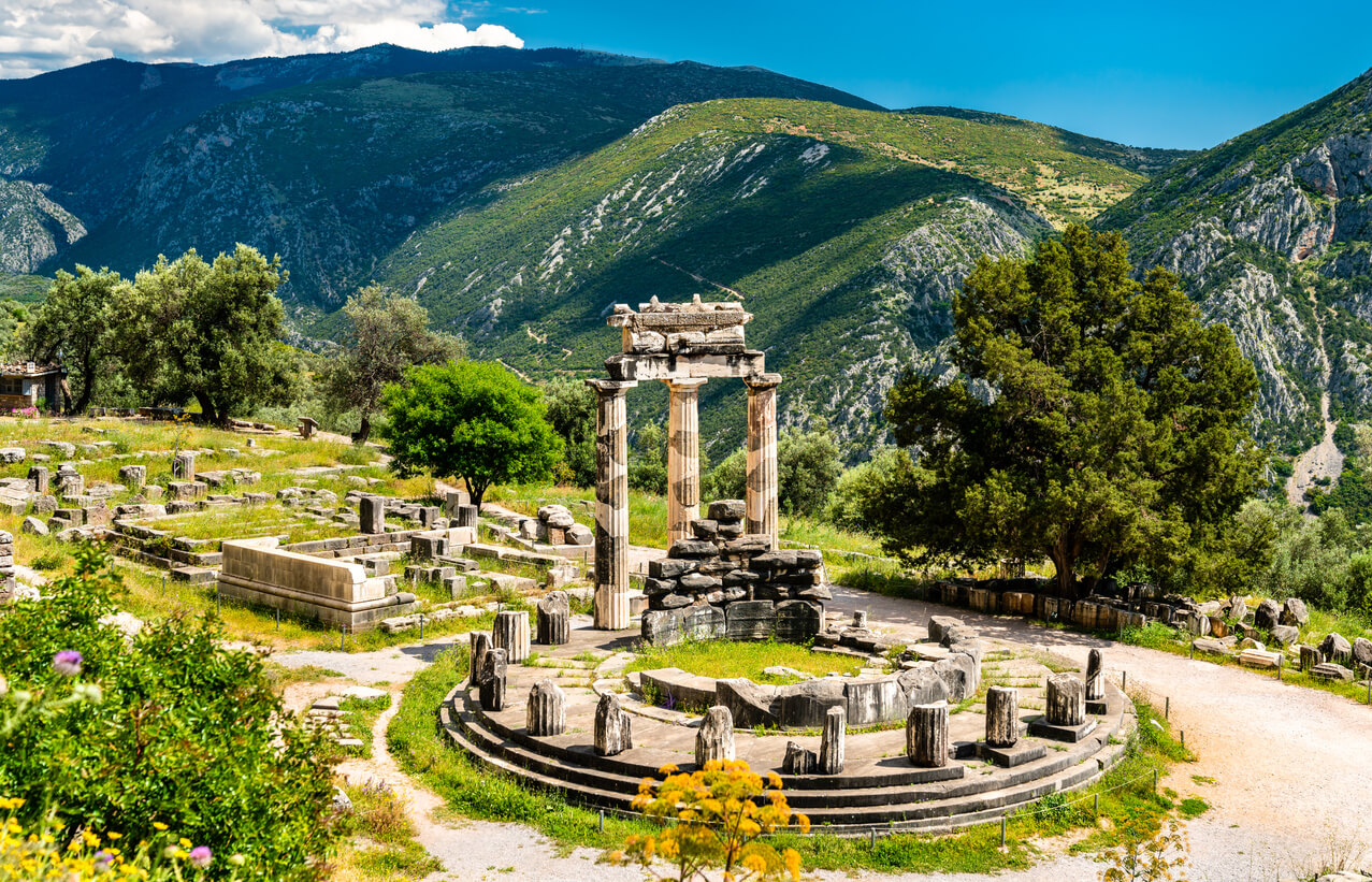Best Time to Visit Delphi Weather and Temperatures. 3 Months to Avoid