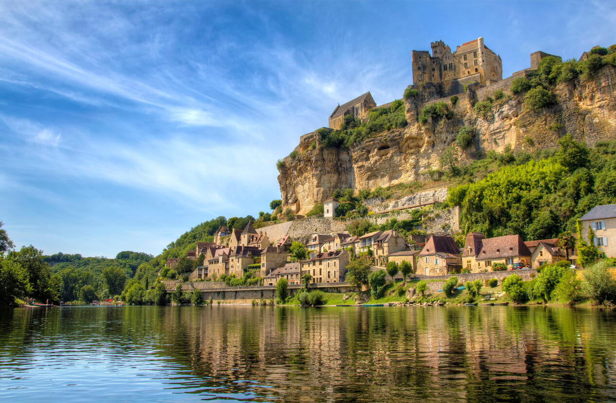 Périgord - Dordogne: Beynac en Dordogne-Périgord, un des plus beaux villages de France