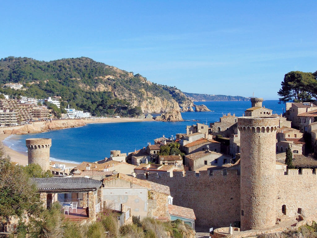 Best Time To Go To Tossa De Mar Weather And Climate 4 Months To Avoid